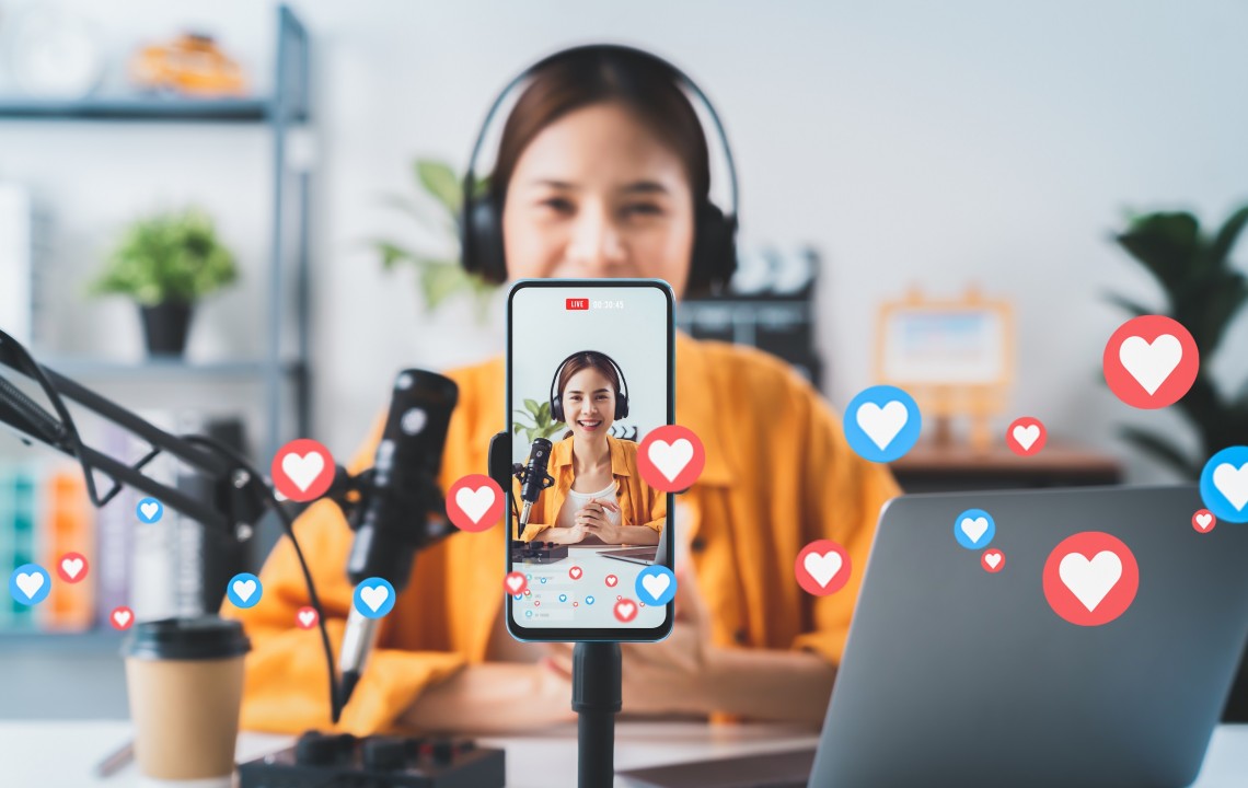 How TikTok Creators Sell Products and Services (Even With a Small Following)